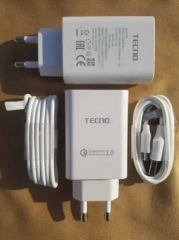 Techno Fast Charger+ 3.0 Data Cable.